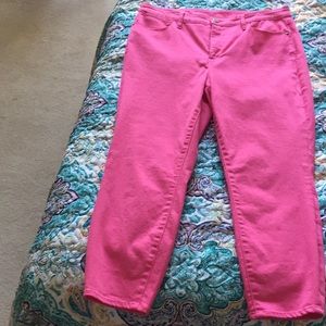 Pink Talbots high rise cropped jeggings